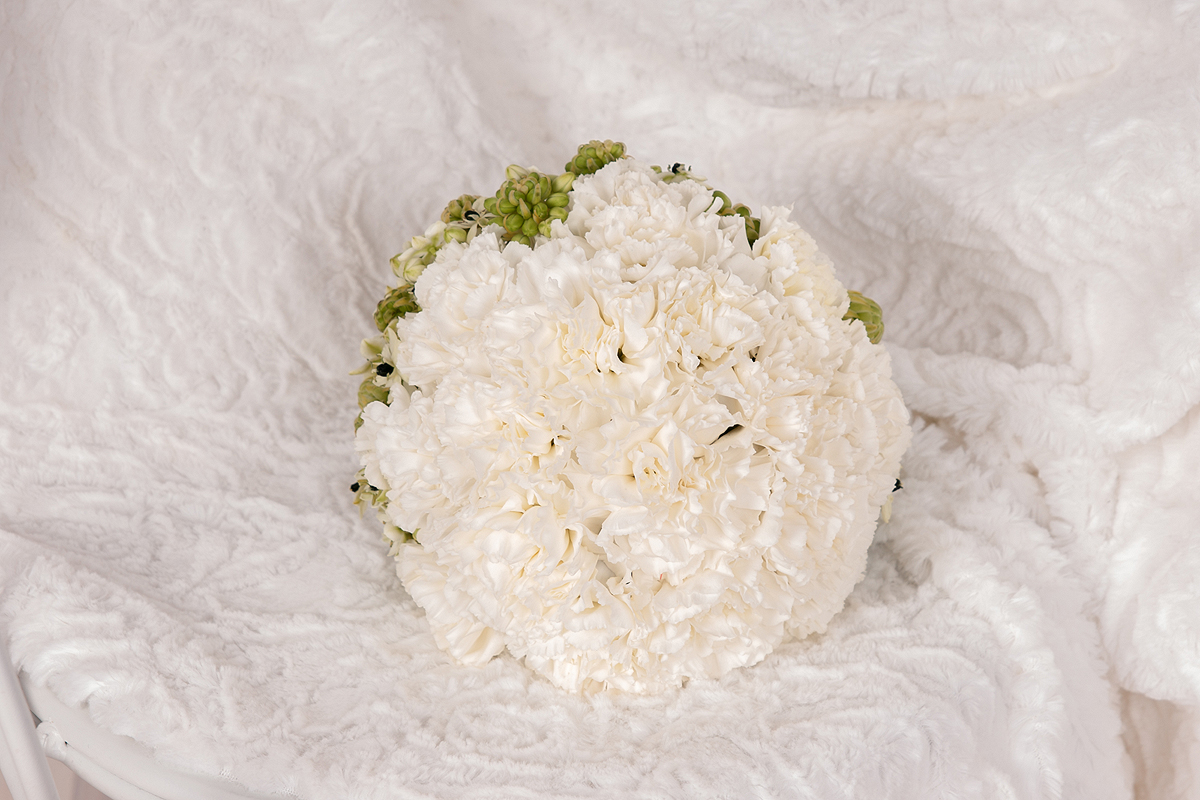 Флористика (букеты, бутоньерки, композиции)