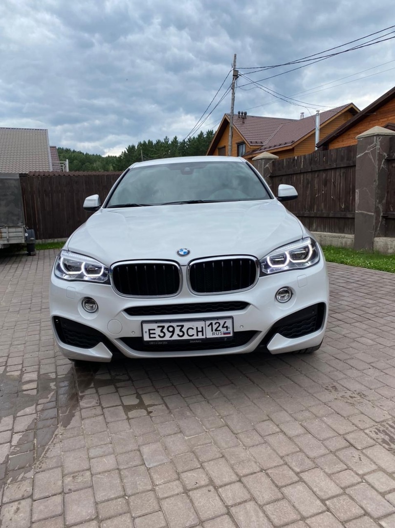 BMW X6 — кадр 2 из 7