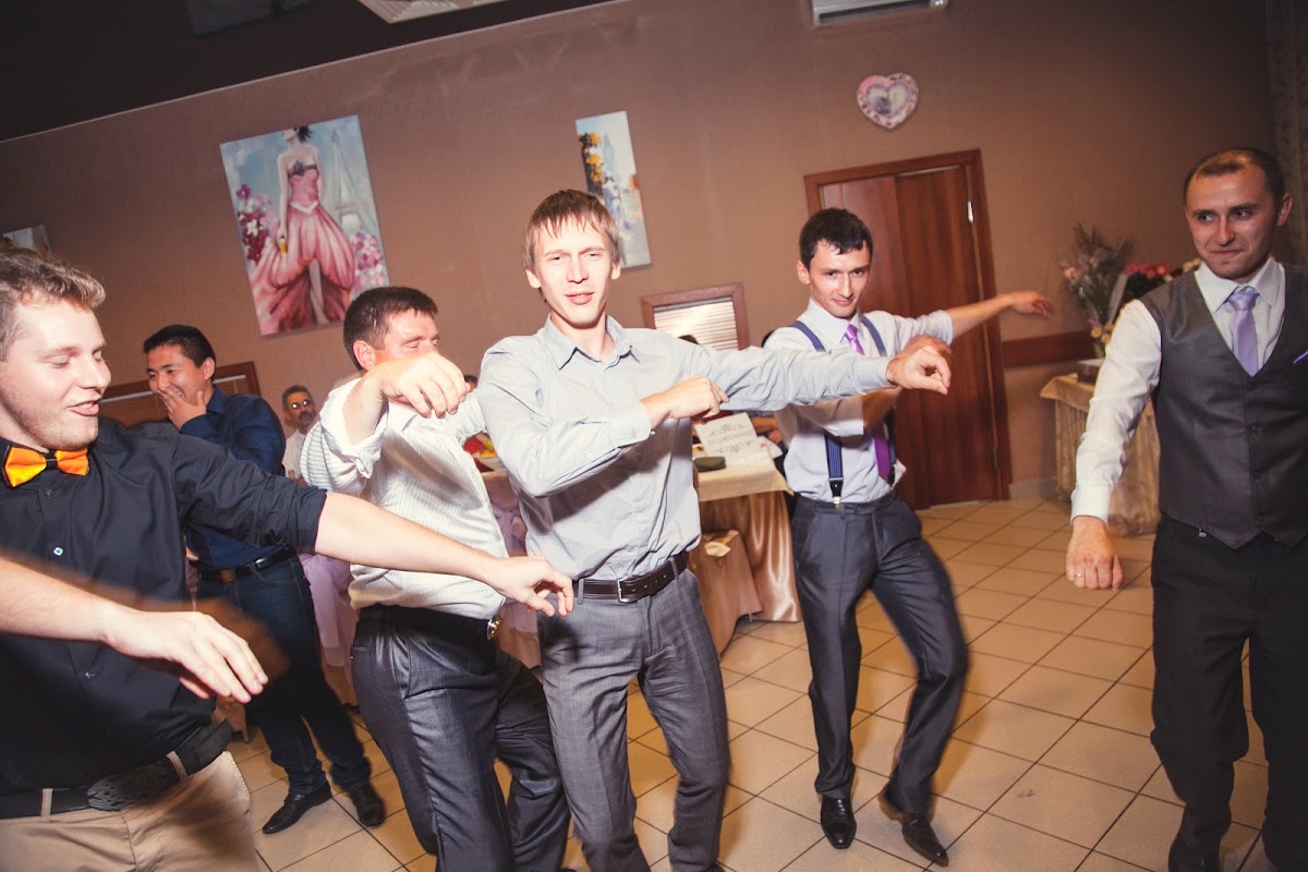 говорят, что мужики не танцуют.....???
