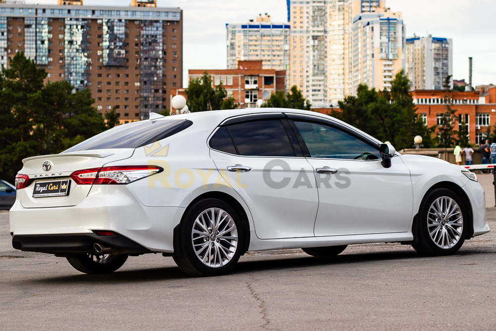 Toyota Camry V70 Executive Safety