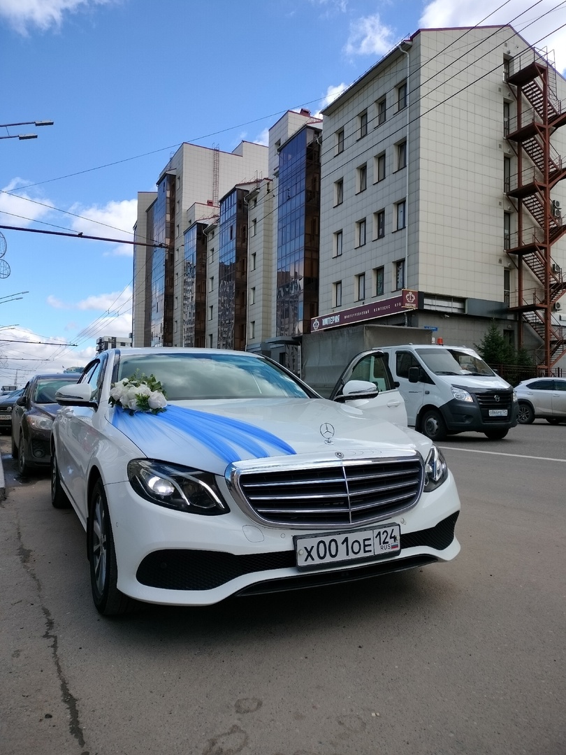 Mersedes E- class — кадр 5 из 7