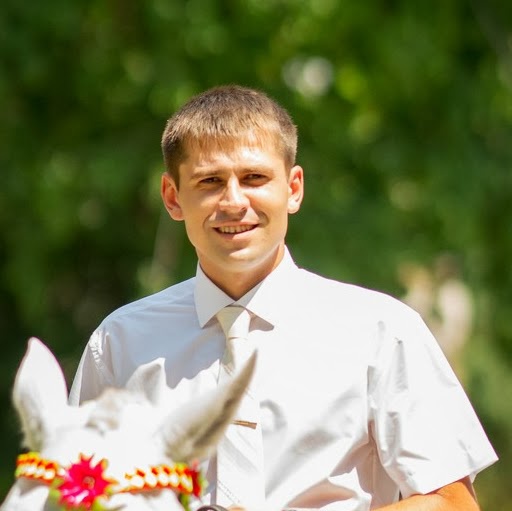 Александр Иващенко