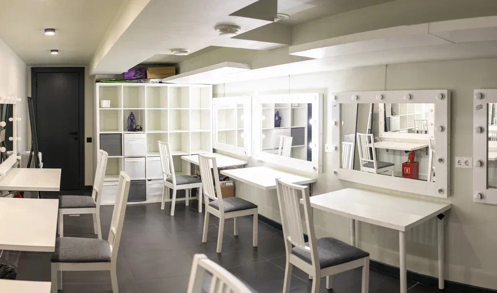 Madison Event Hall  & Mady — кадр 2 из 5