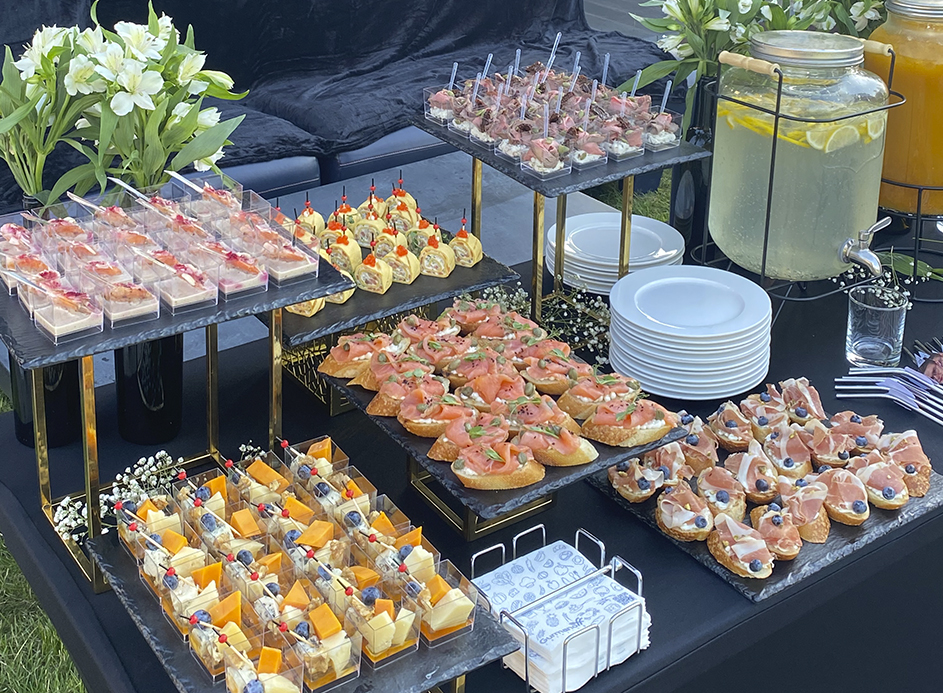 Фуршеты от Gurmanoff catering
