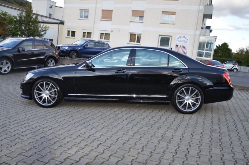 Mercedes S-221