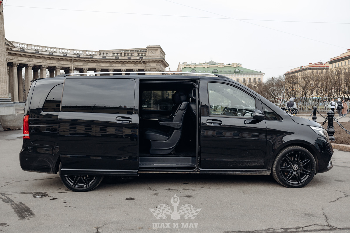 Mercedes V-class VIP