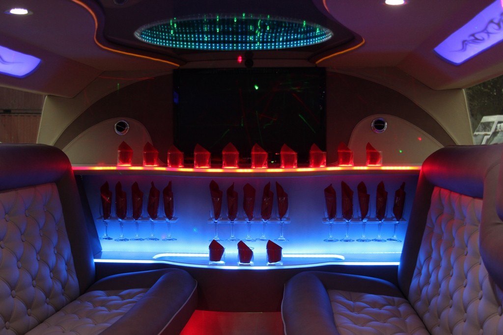 HUMMER H2