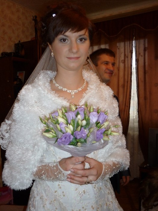Шубки (накидки) к свадебному платью