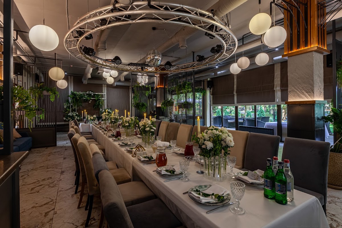 Зал Lounge