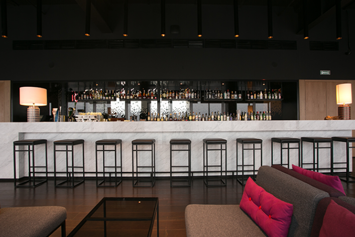 SKY bar