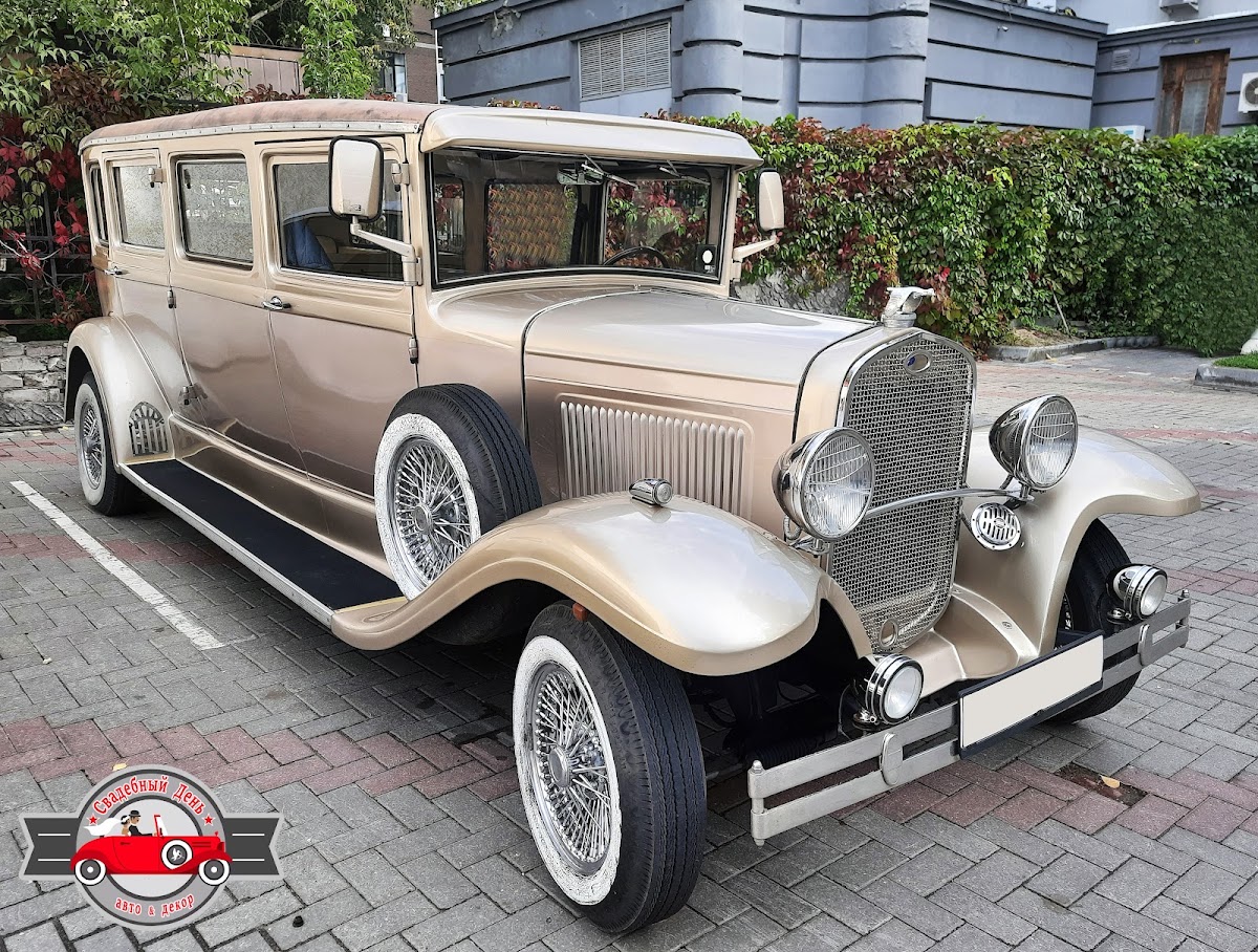Ford Model A Fordor Sedan (170В)