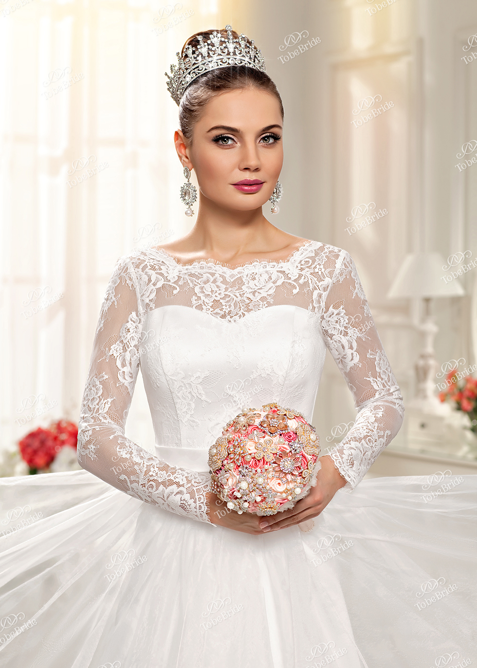 Свадебные платья