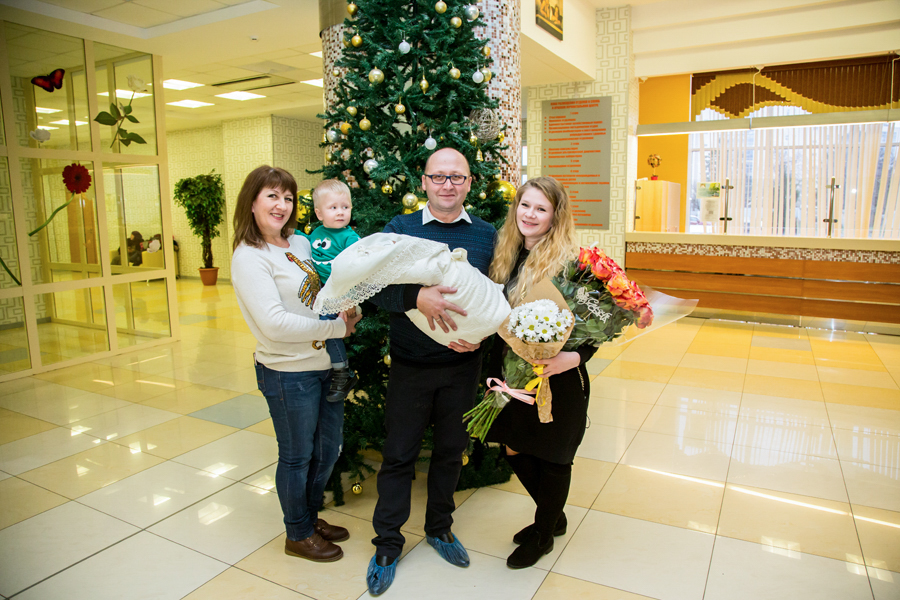 Портфолио: Выписка из роддома