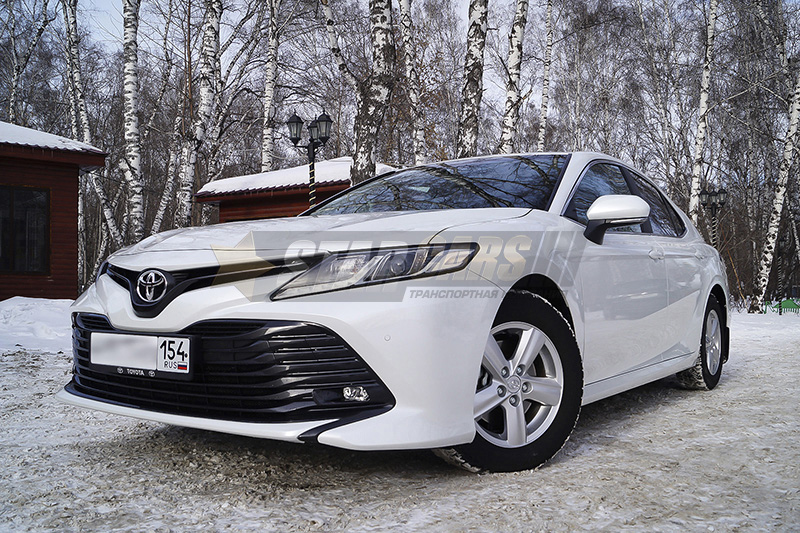 Toyota Camry v70 (2021)