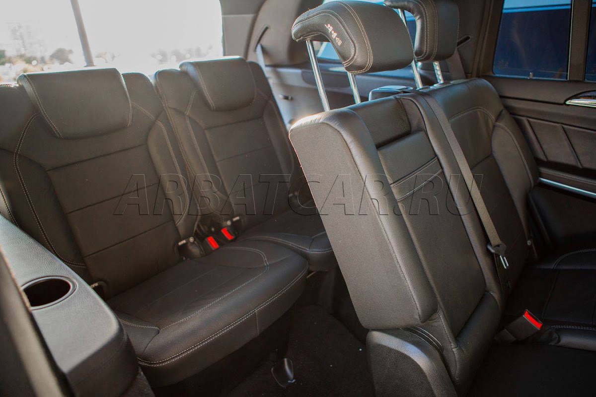 Mercedes GL-class (X166) черный на темном салоне