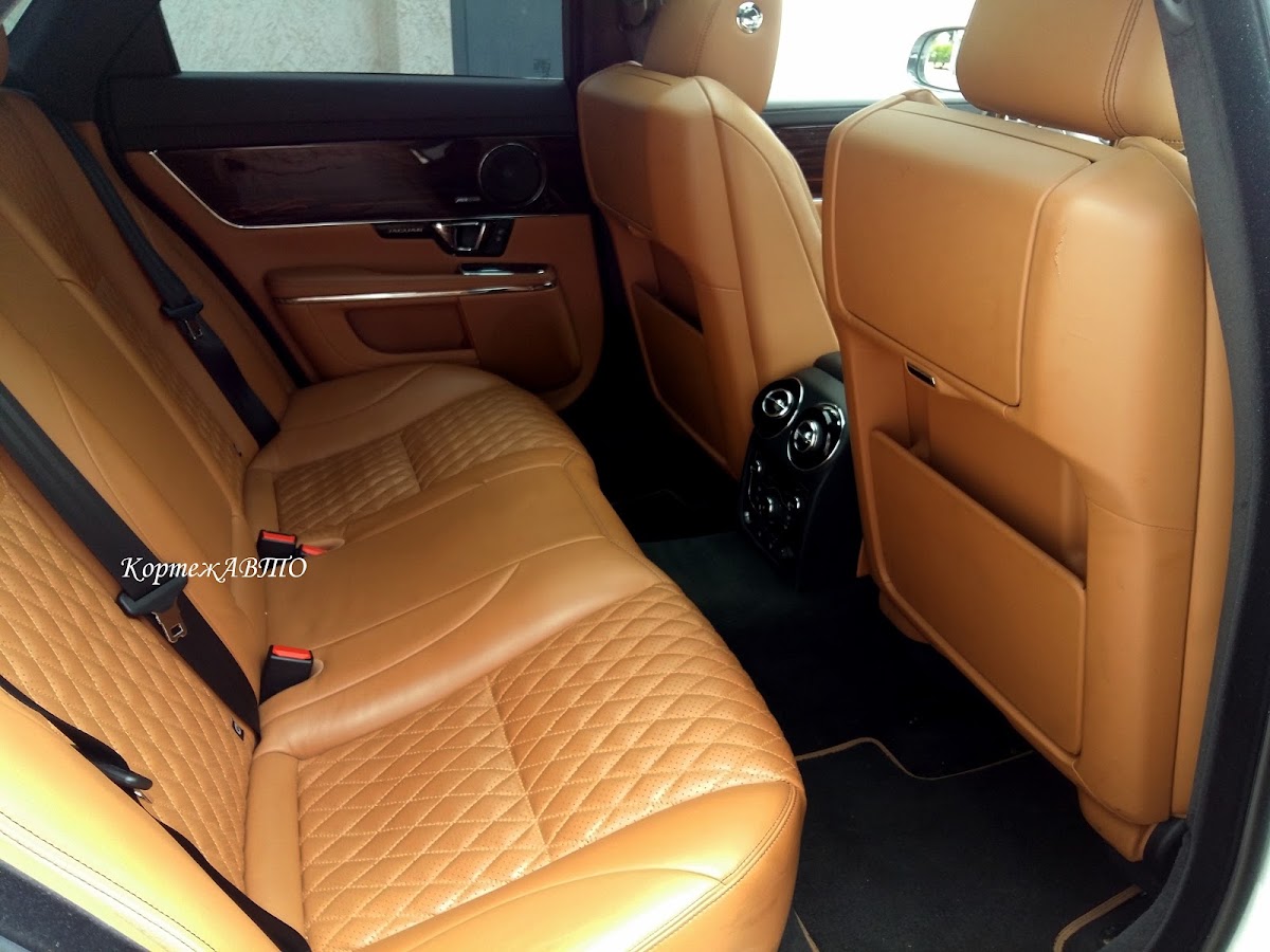 Ягуар XJ