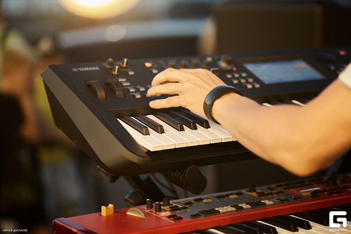 Кавер-группа Funkeys Music Band на открытии ресторана Самурай в Нижнем Новгороде