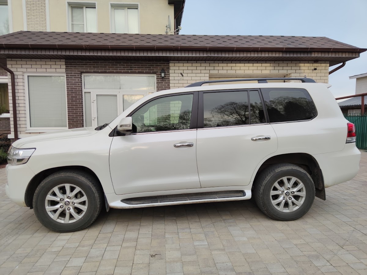 Автомобиль на свадьбу — кадр 2 из 4