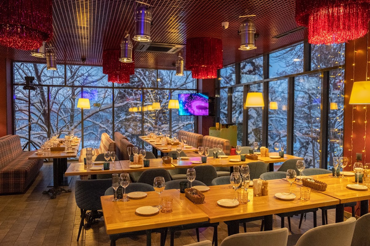 Зал на 2 этаже — Новый год