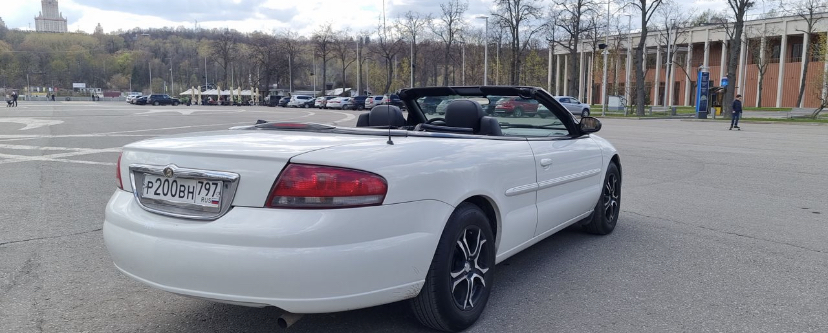 Chrysler кабриолет — кадр 2 из 6