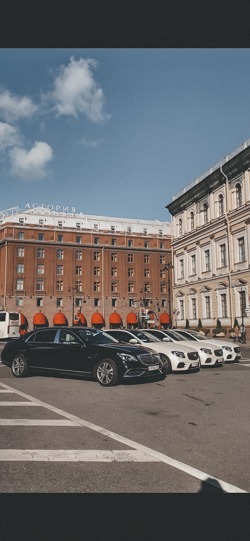 Свадебный кортеж из 3х Mercedes W213 AMG GT