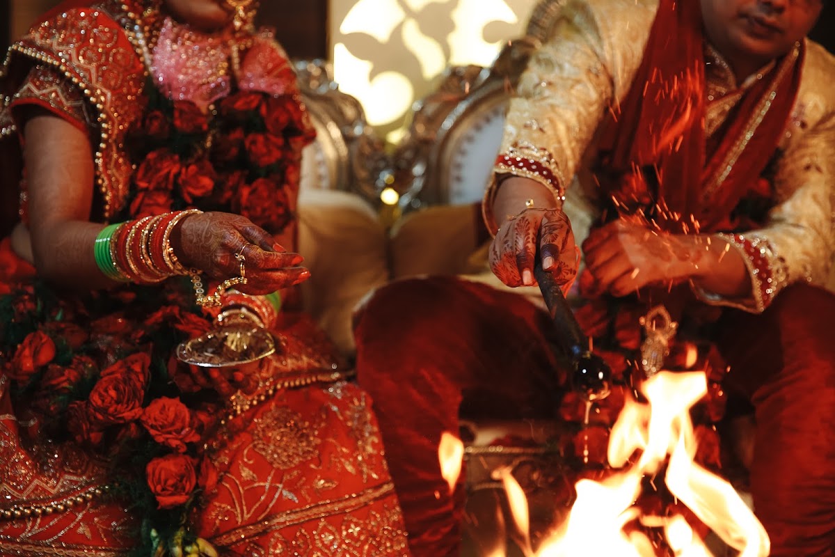 Eshee и Shekhar