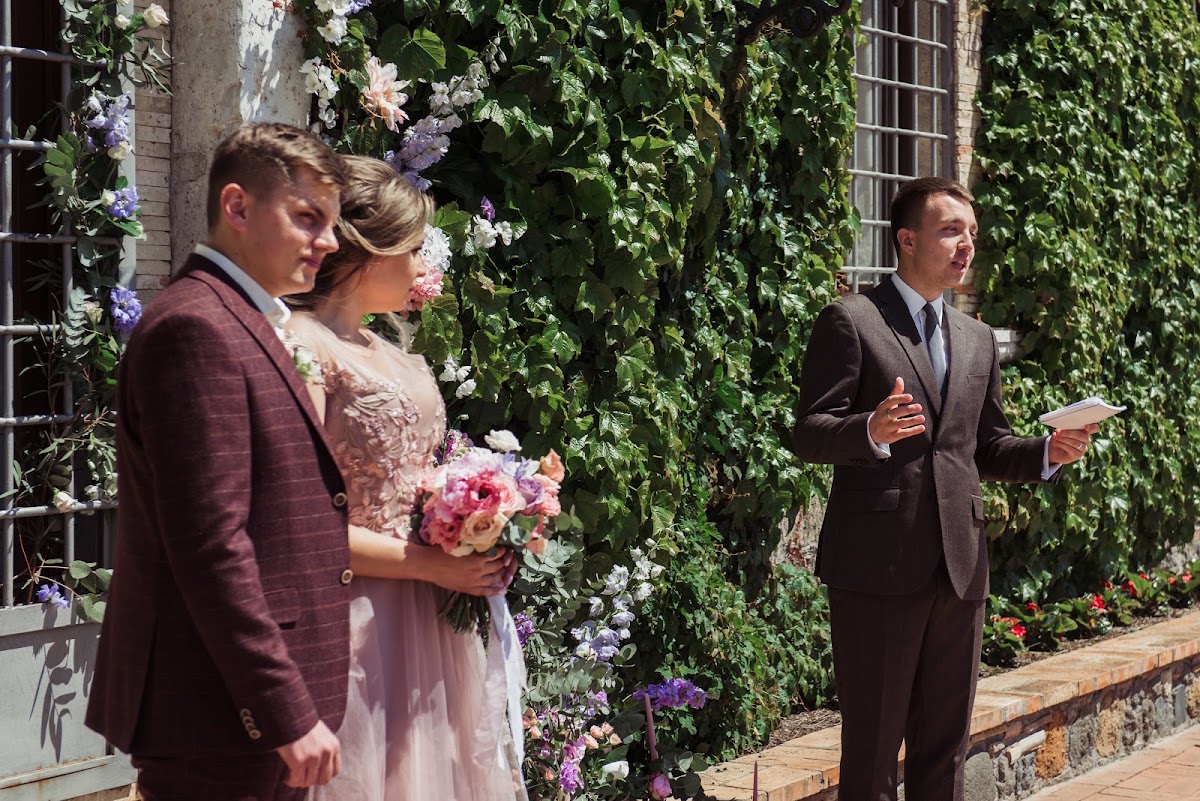 Italy. Wedding day
