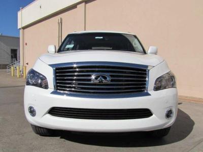 Infiniti QX56 — кадр 2 из 6