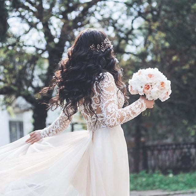 Crystals By Evelin Bridal