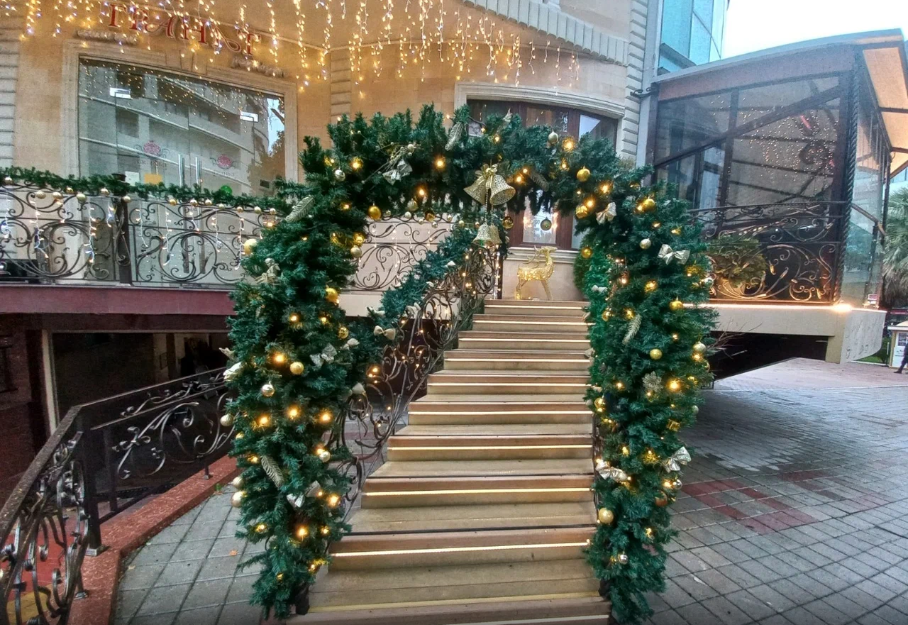 Основной зал