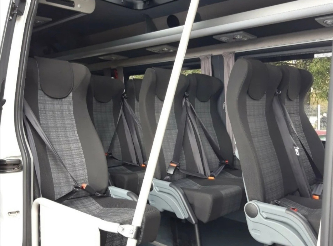 Mercedes Sprinter на 19 мест — кадр 3 из 4