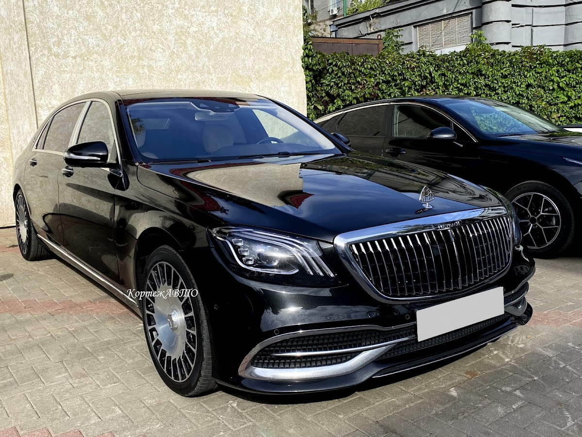 Аренда Mercedes-Benz Maybach S-класс X222 ( Мерседес Майбах )