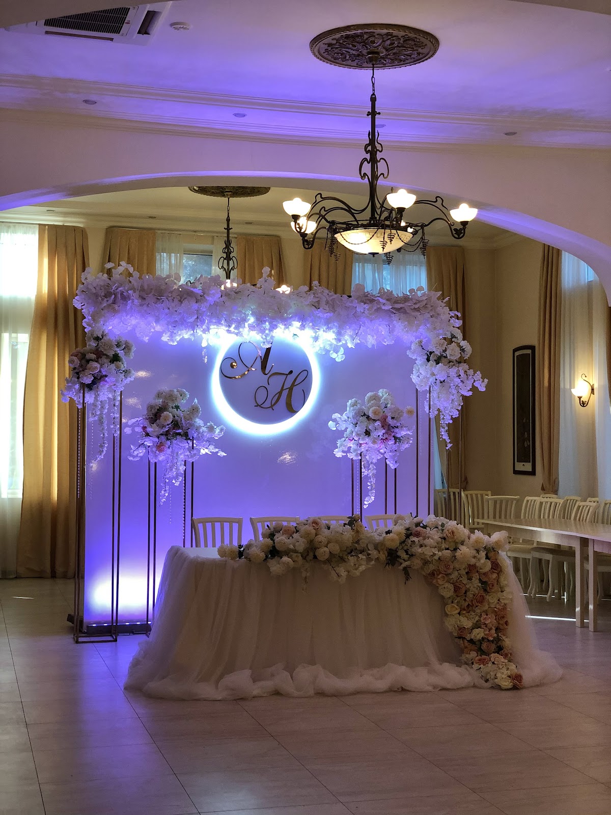 ULTRAMARINE DECOR