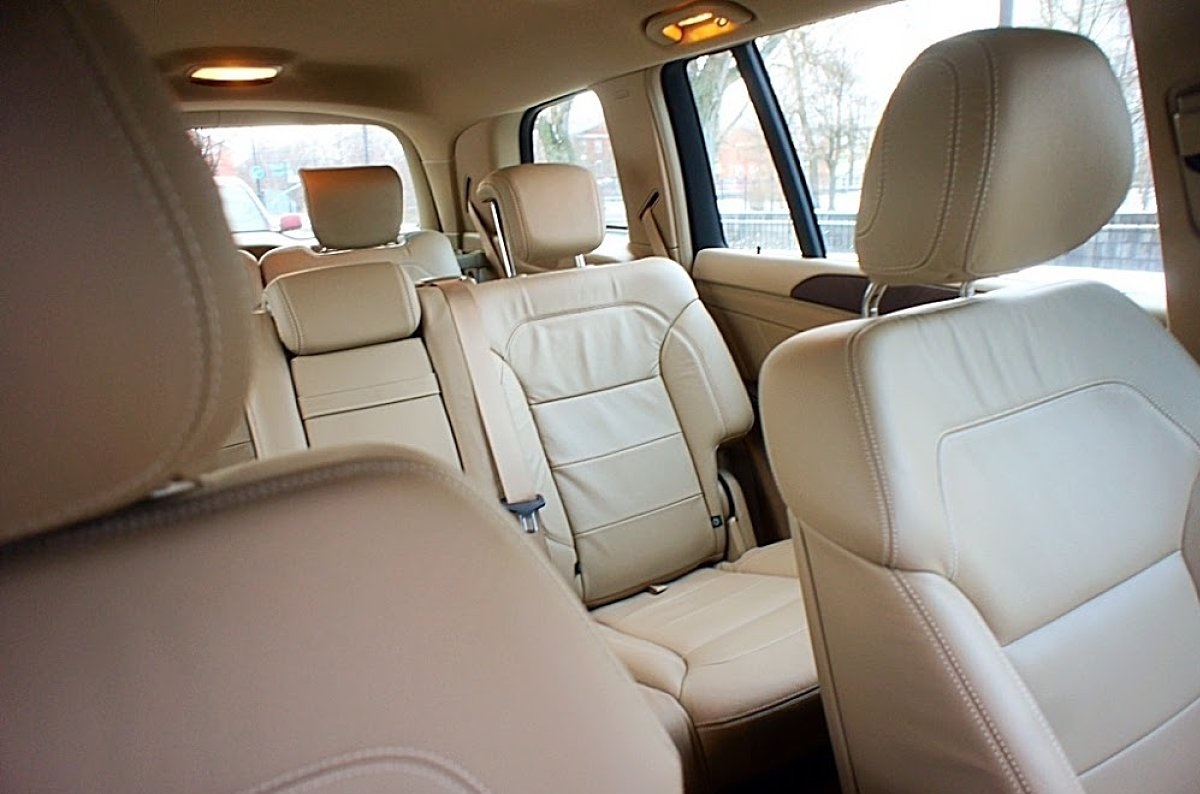 Cadillac Escalade III