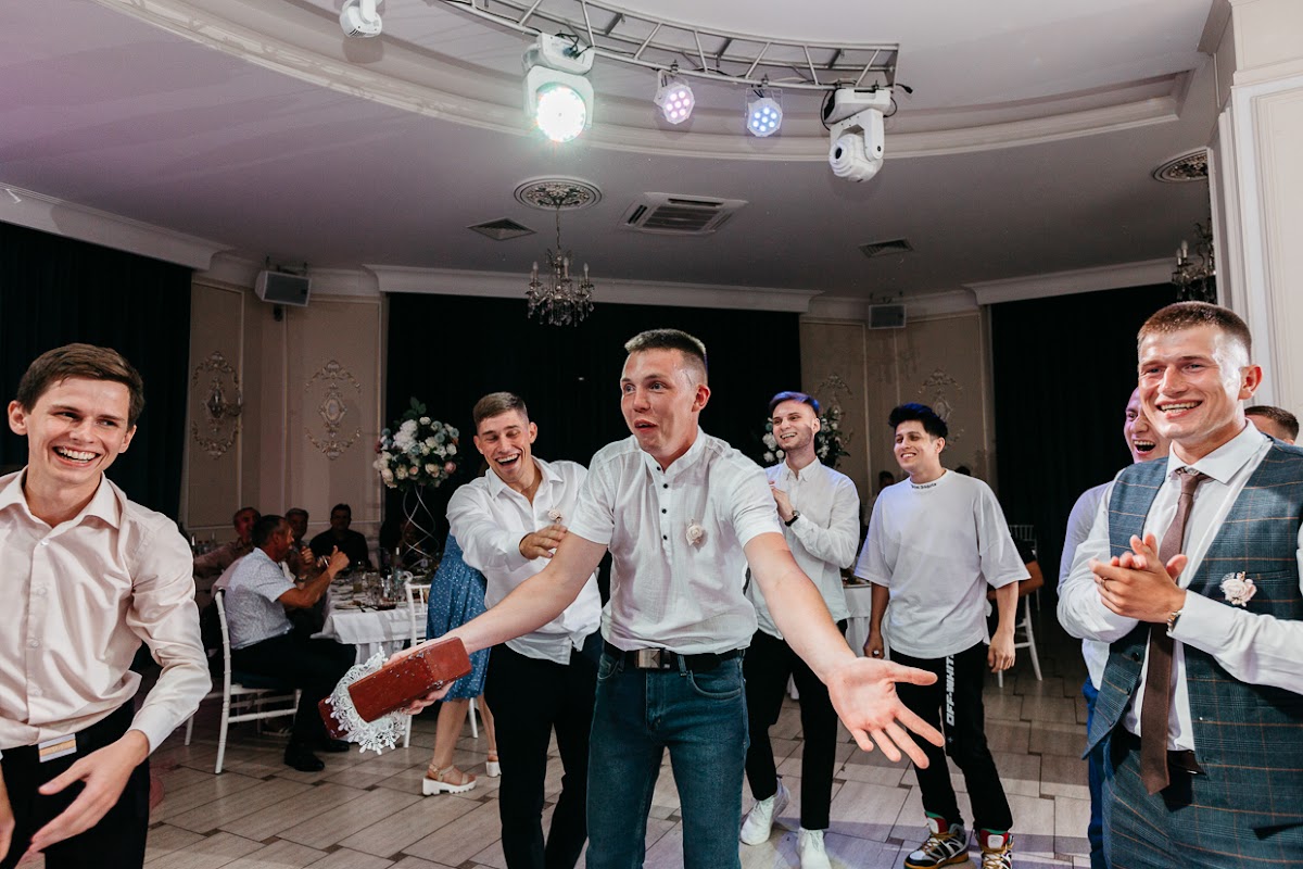 Кадр 146 из 150