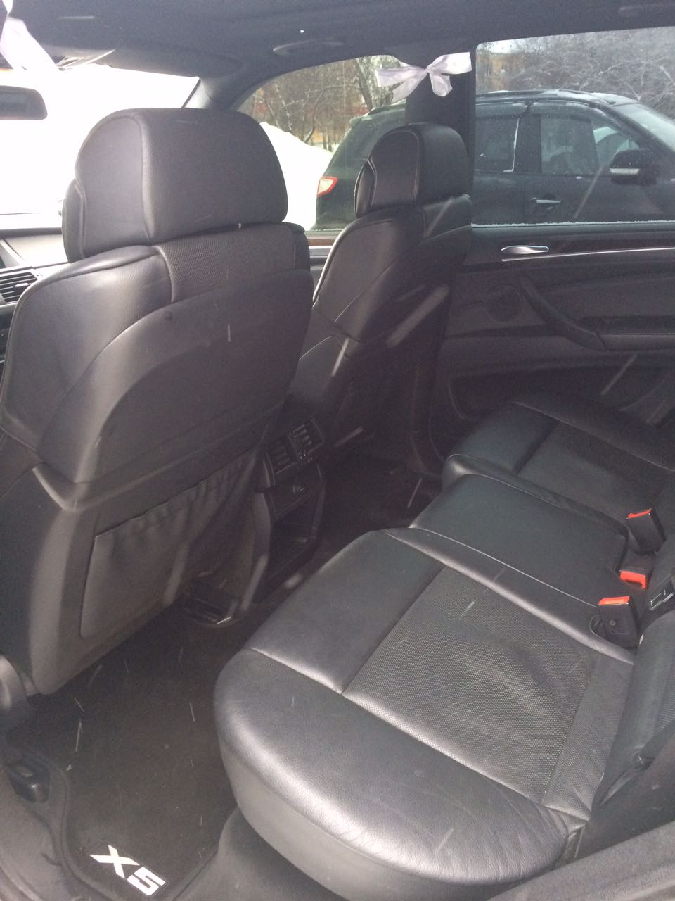 BMW X5 — кадр 4 из 4