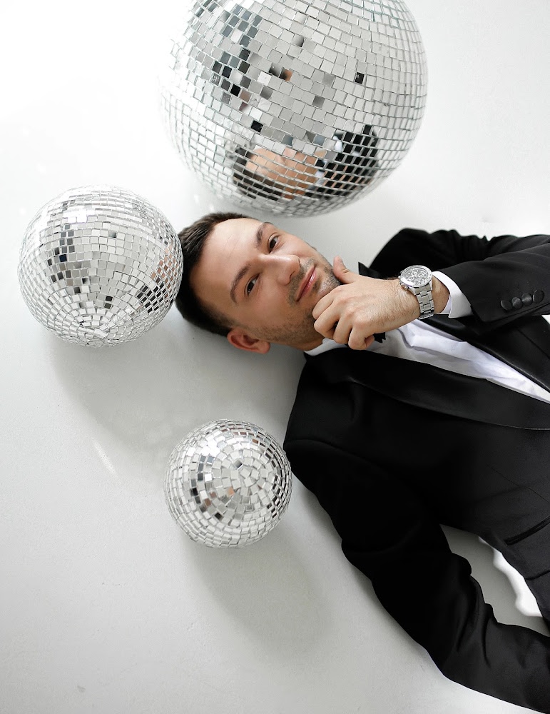 Я