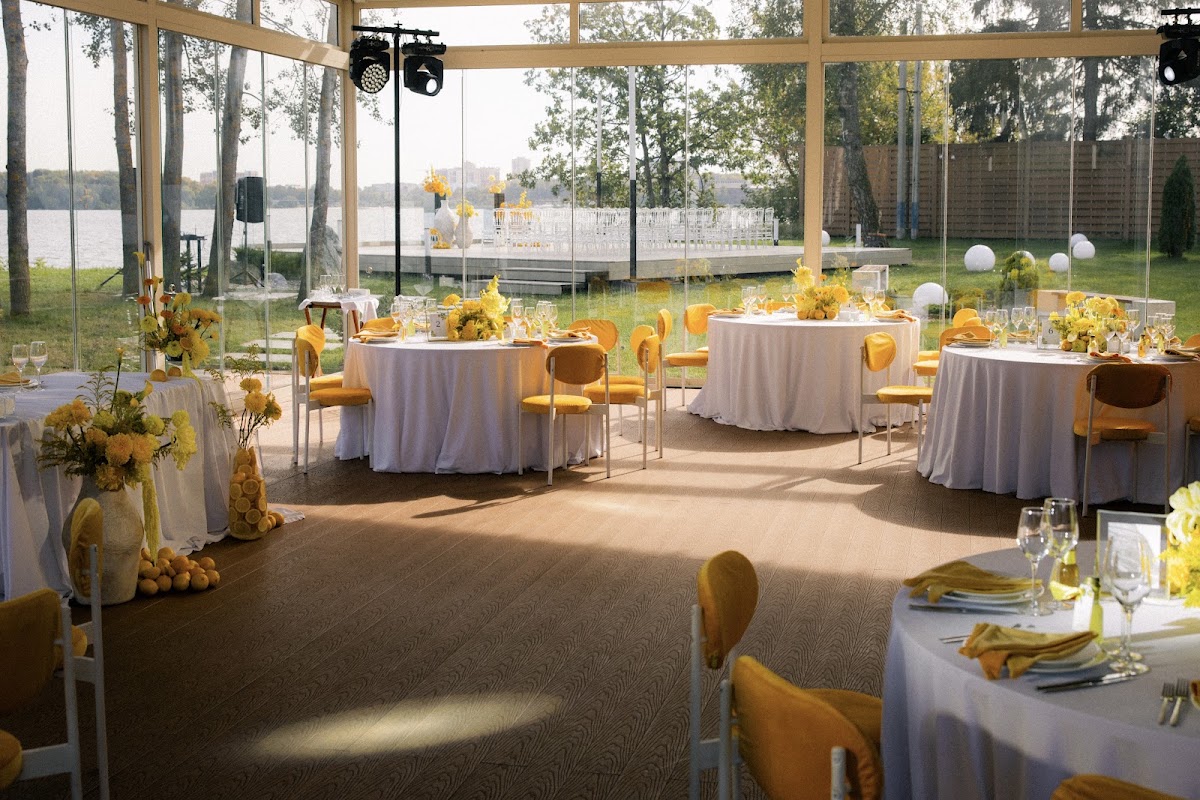 THE SUN VERANDA