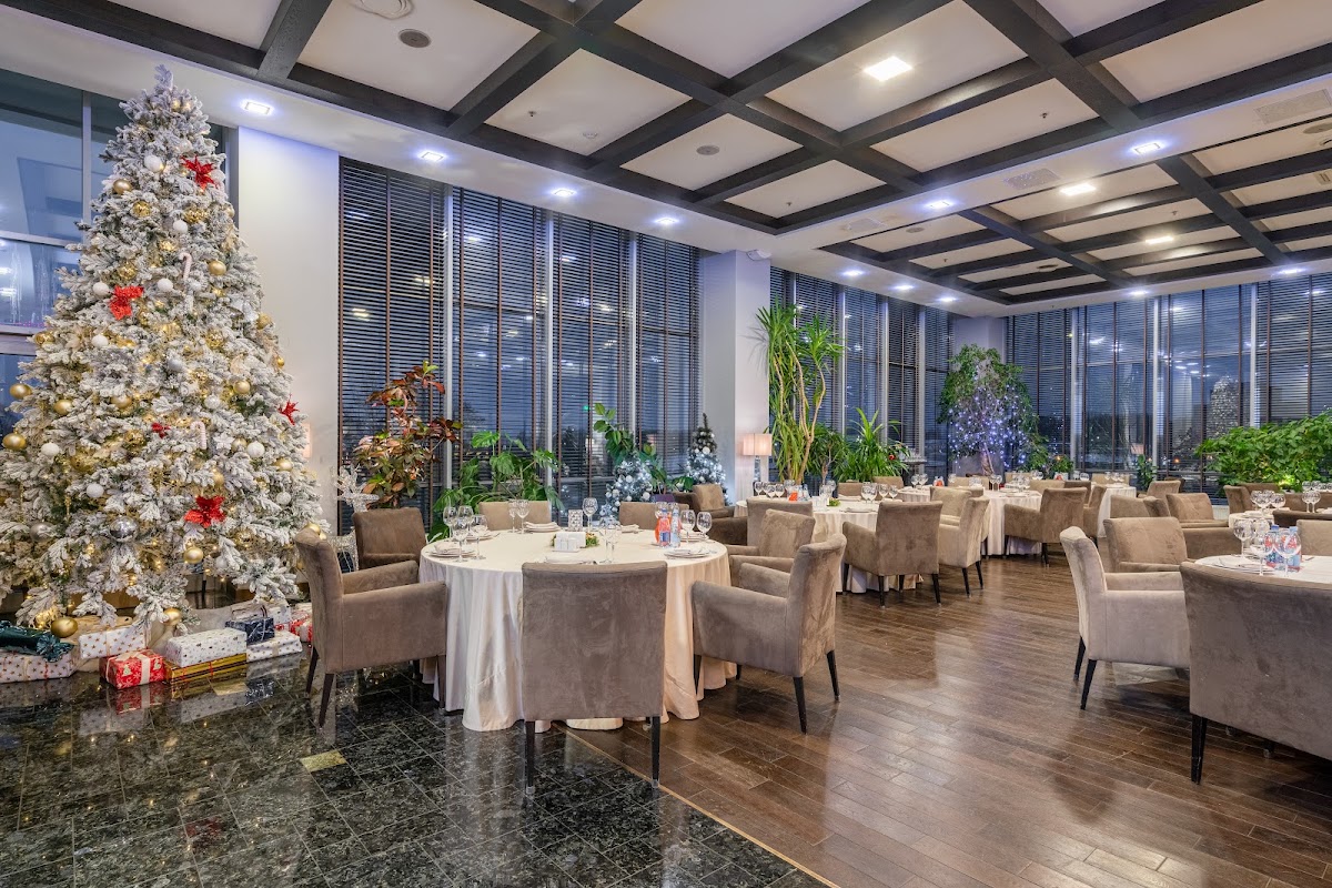 Большой зал Bella Vista — Корпоратив на Новый Год