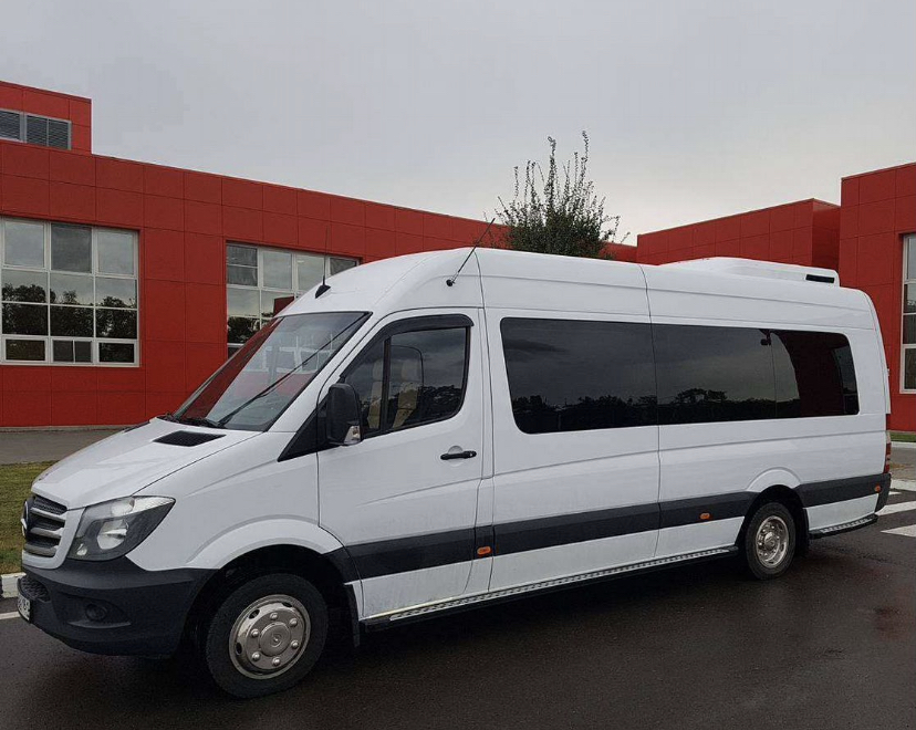 Mercedes-Benz sprinter