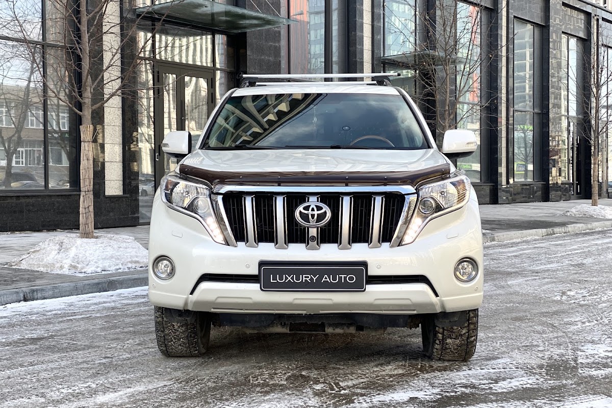 Land Cruiser Prado — кадр 5 из 10