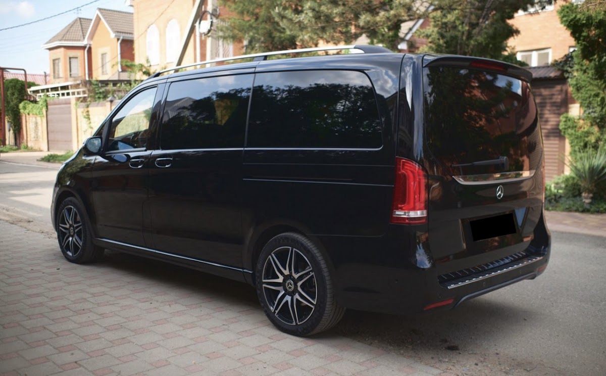 Mercedes V-класс — кадр 2 из 5