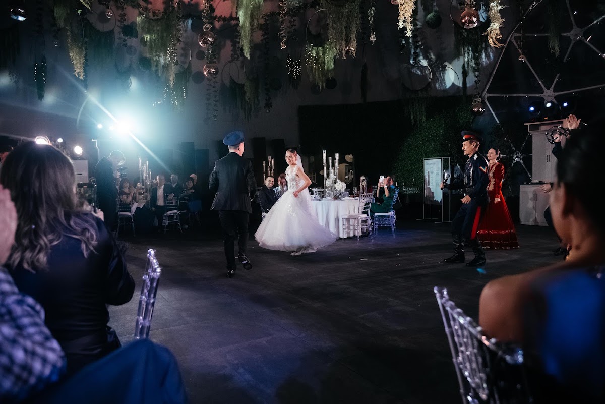 Backstage 15.01.2022