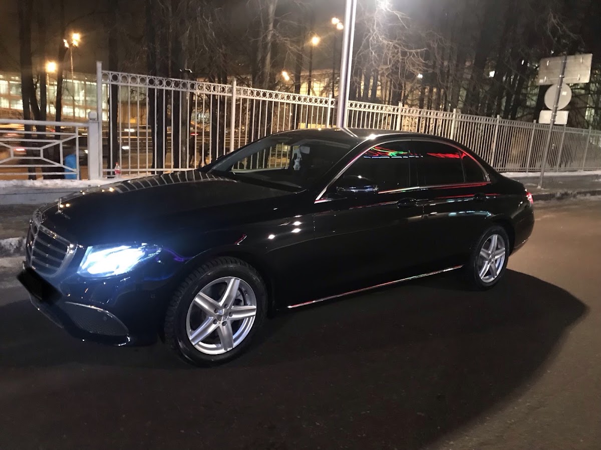 Mercedes E 200