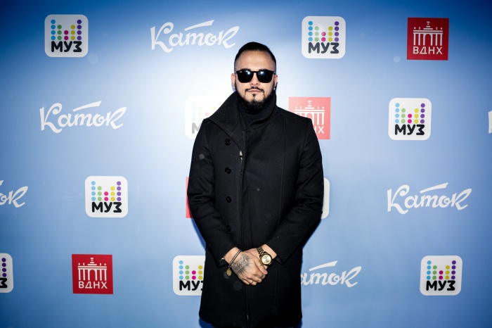 Концерт МузТв на Главном катке страны
