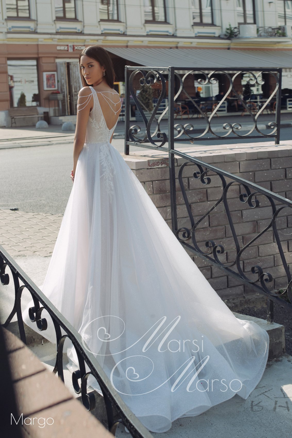 Margo — кадр 3 из 4