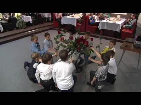 Выпускной 4 класс, клип в кафе