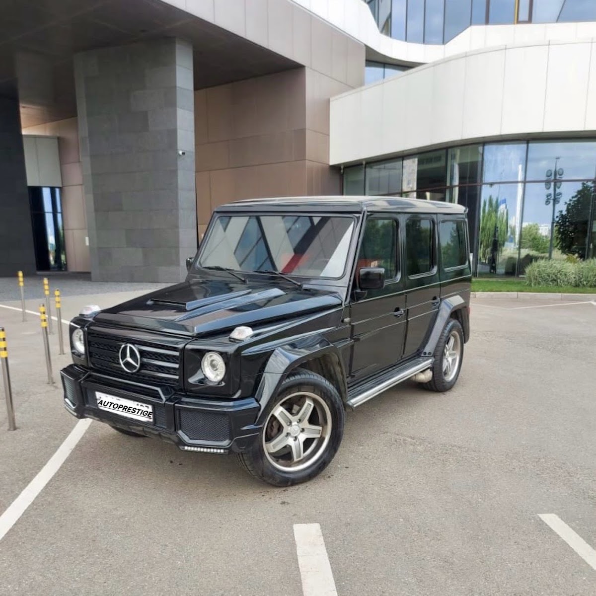 Mercedes G-class