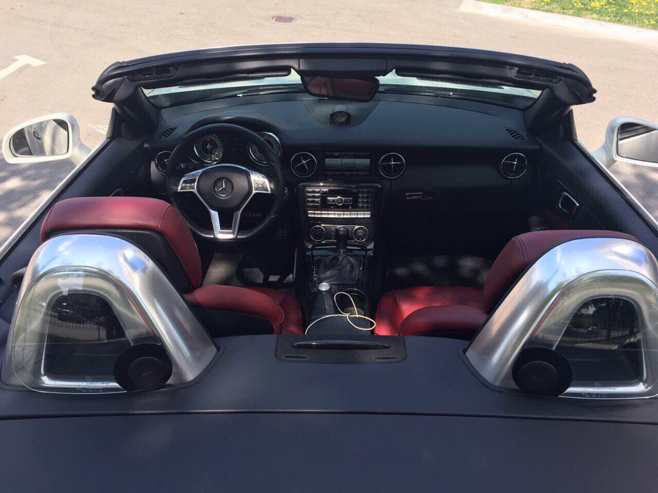 Mercedes slk — кадр 2 из 3