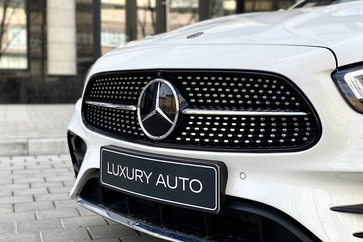 Mercedes Benz E class — кадр 5 из 18